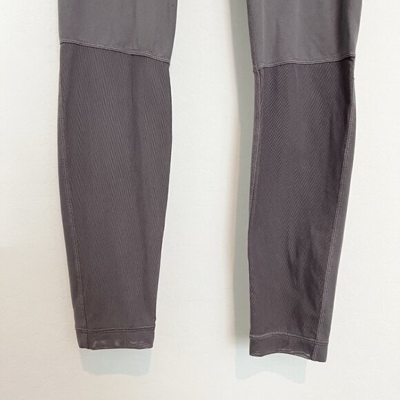 Athleta Mesh Block Stash Pocket Salutation High Rise Athletic Leggings Pants XS - Picture 4 of 10